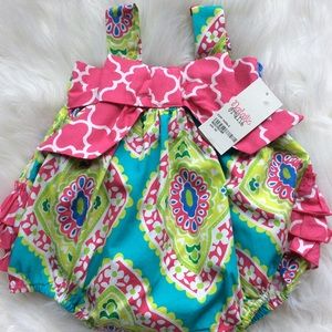 BNWT Natalie Grant Diamond Bubble Onsie
